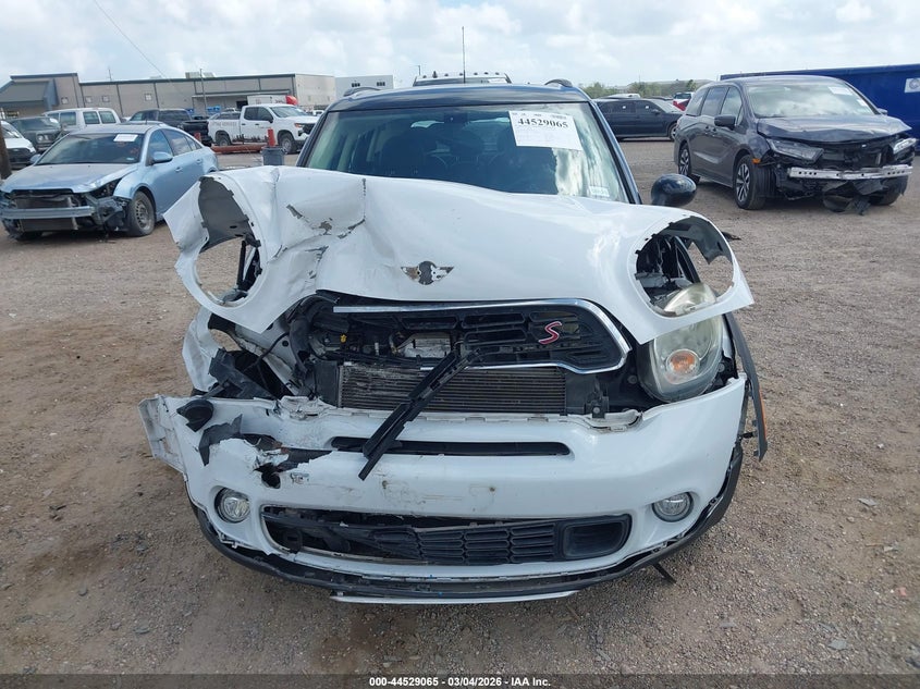 2015 Mini Countryman Cooper S VIN: WMWZC5C53FWP46643 Lot: 44529065