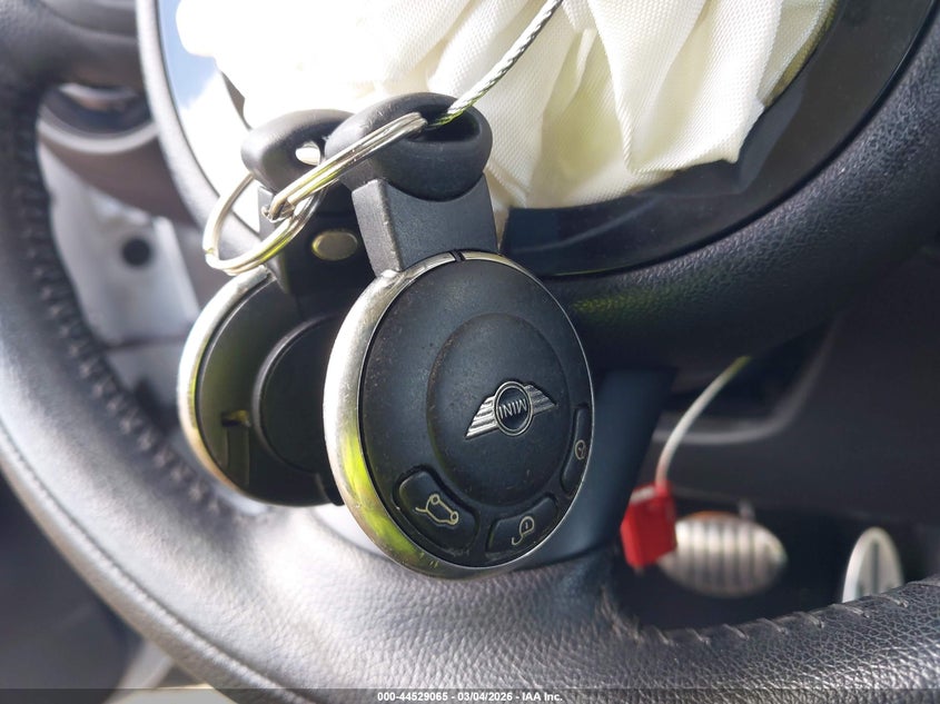 2015 Mini Countryman Cooper S VIN: WMWZC5C53FWP46643 Lot: 44529065