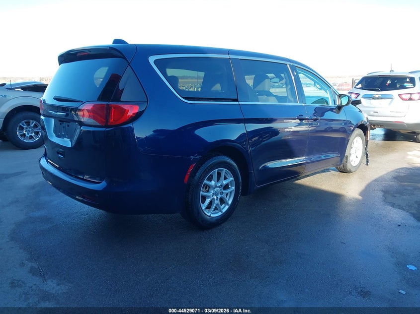 2017 Chrysler Pacifica Touring