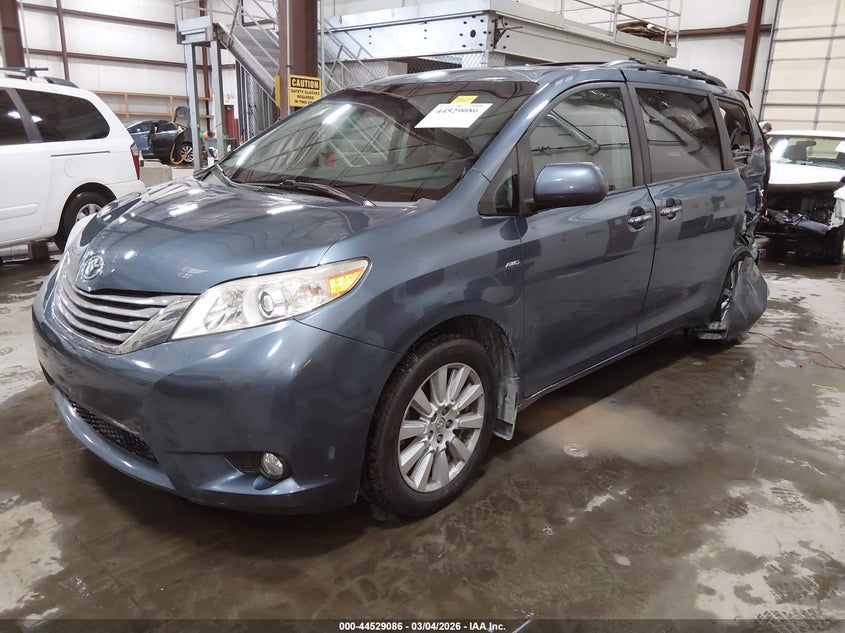 2017 Toyota Sienna Xle 7 Passenger