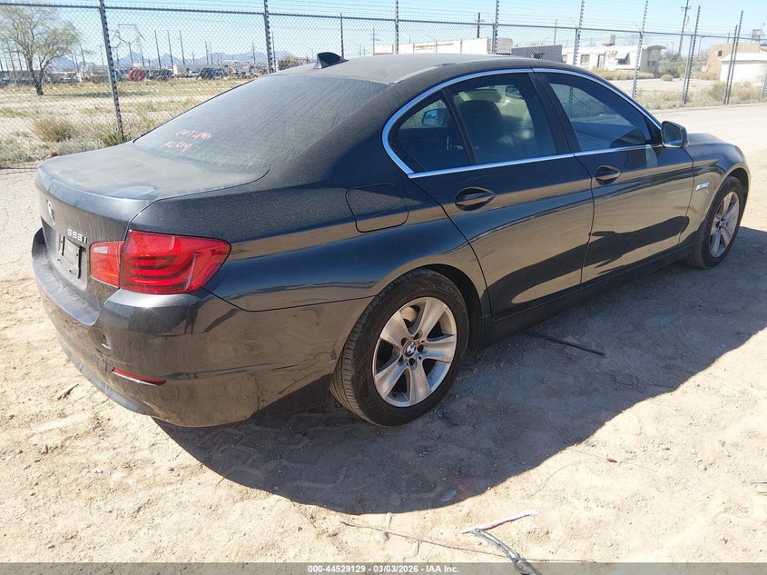 2011 BMW 528I