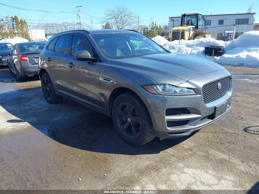 2017 Jaguar F-Pace 35T Premium