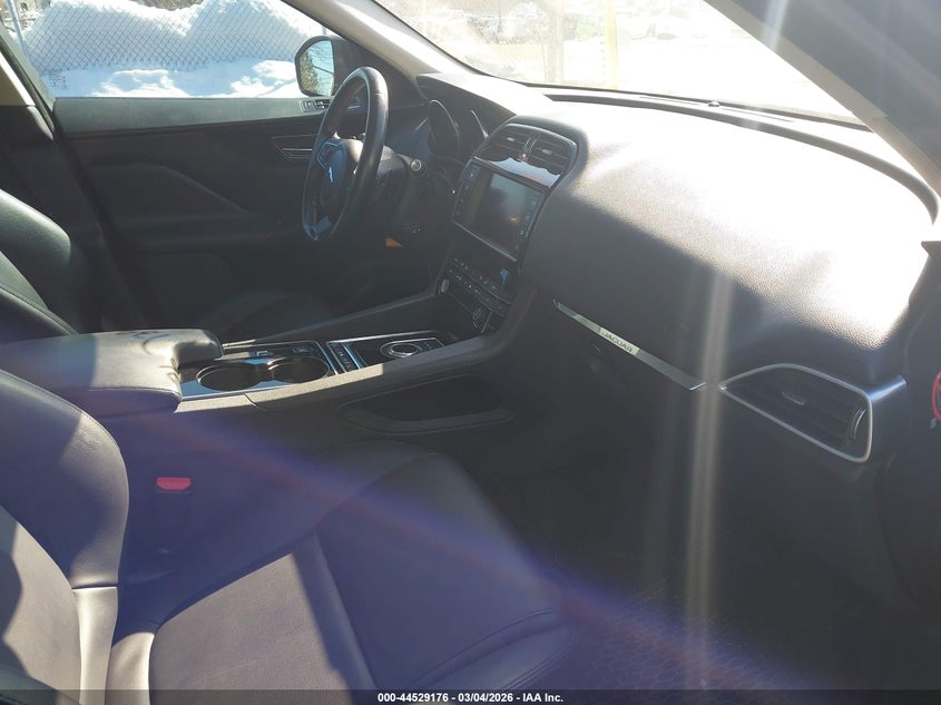 2017 Jaguar F-Pace 35T Premium