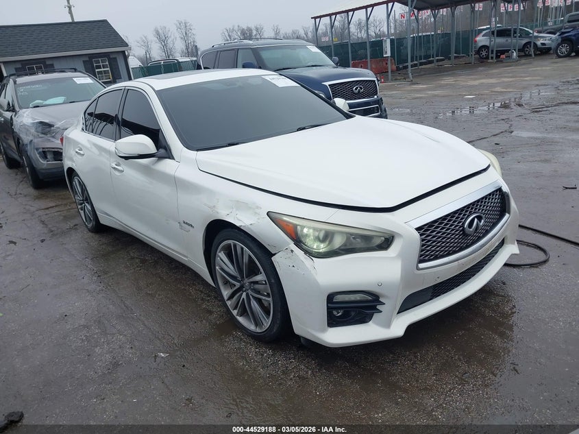 2014 Infiniti Q50 Hybrid Sport