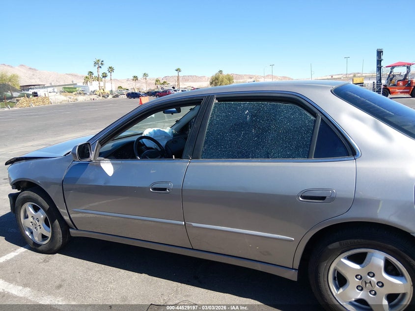 2000 Honda Accord 3.0 Ex VIN: 1HGCG1659YA093786 Lot: 44529197