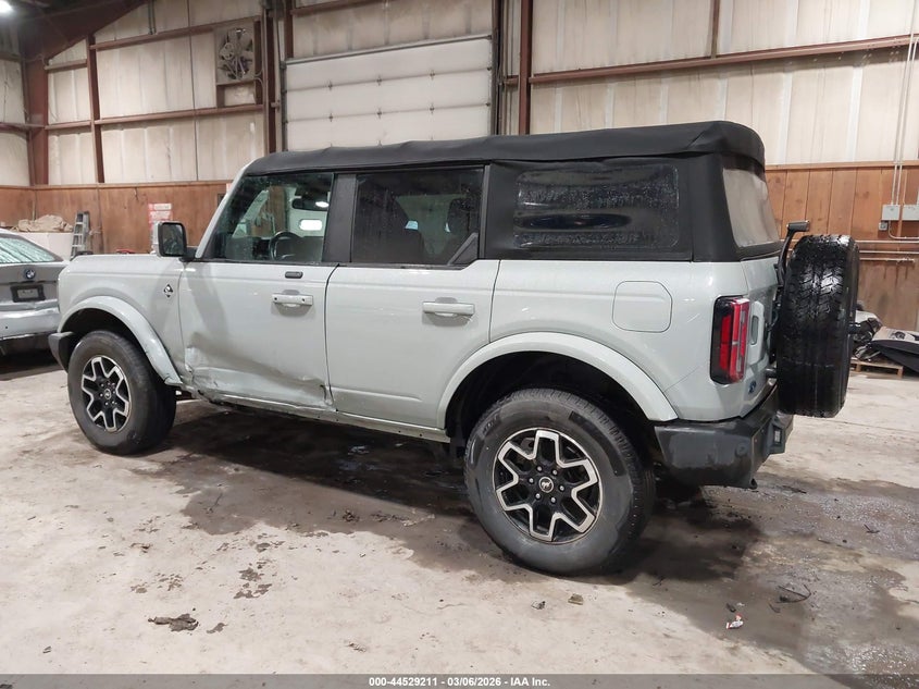 2021 Ford Bronco Outer Banks