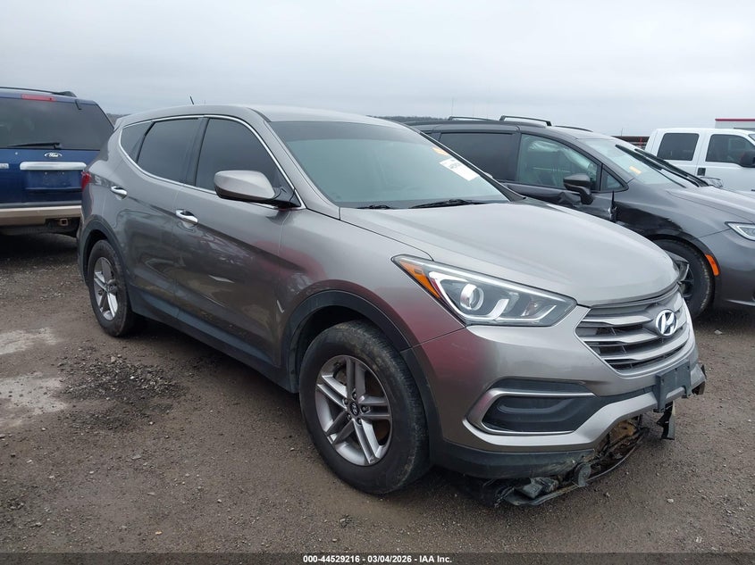 5NMZT3LB9JH063676 HYUNDAI SANTA FE SPORT Photo 1