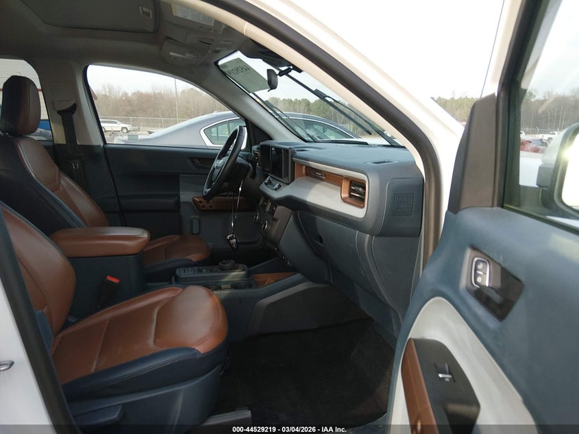 2023 Ford Maverick Lariat