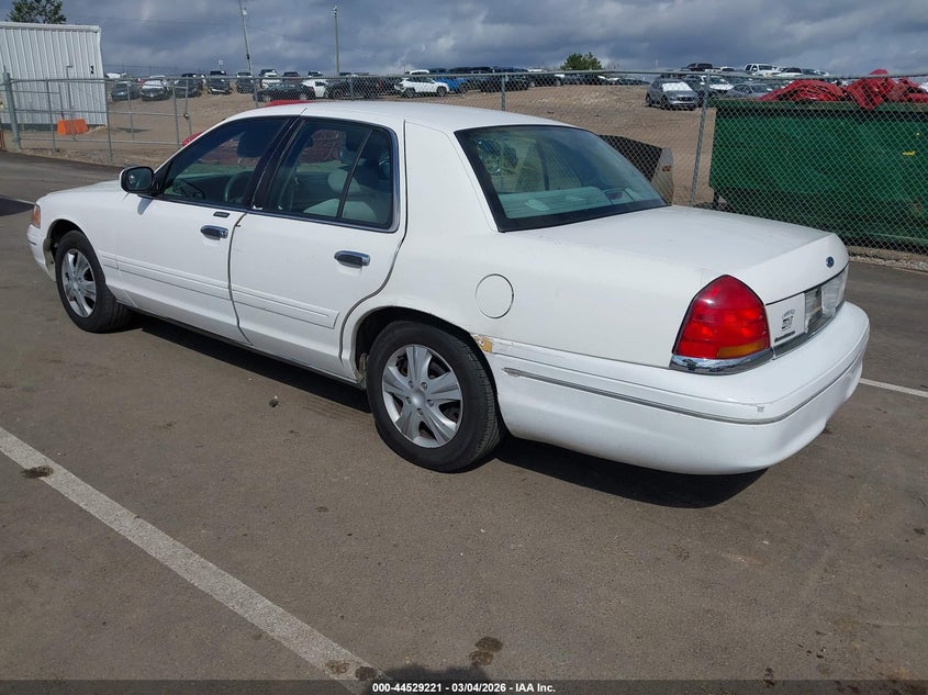 2001 Ford Crown Victoria