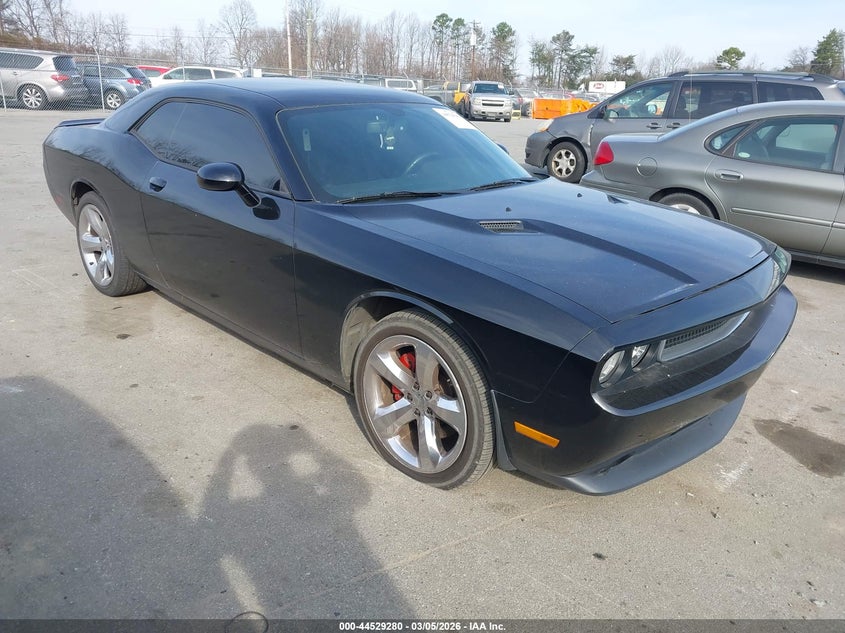 2013 Dodge Challenger Sxt