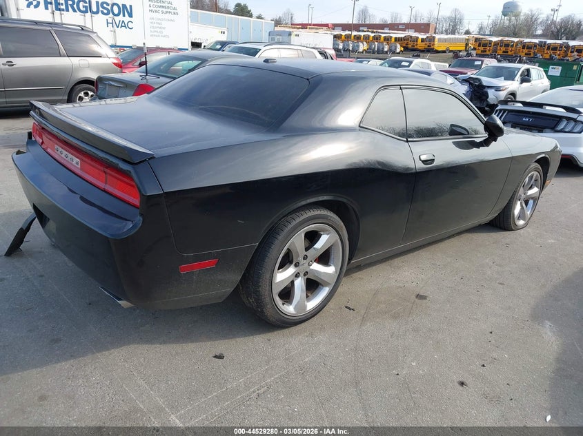 2013 Dodge Challenger Sxt