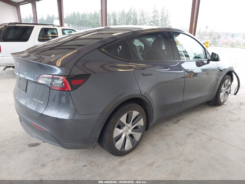 2023 Tesla Model Y Awd/Long Range Dual Motor All-Wheel Drive