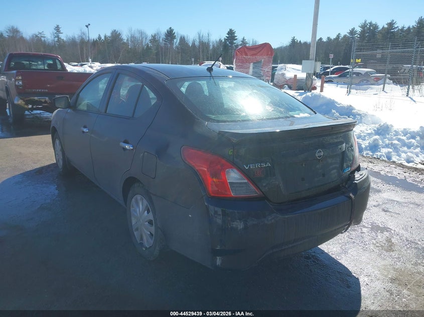 2015 Nissan Versa 1.6 Sv