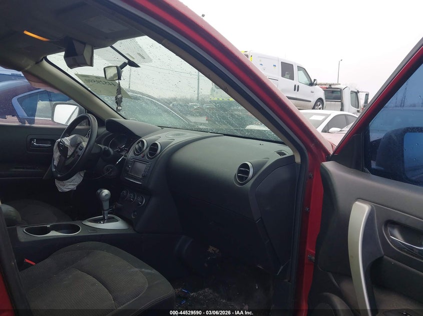 2013 Nissan Rogue S/Sv