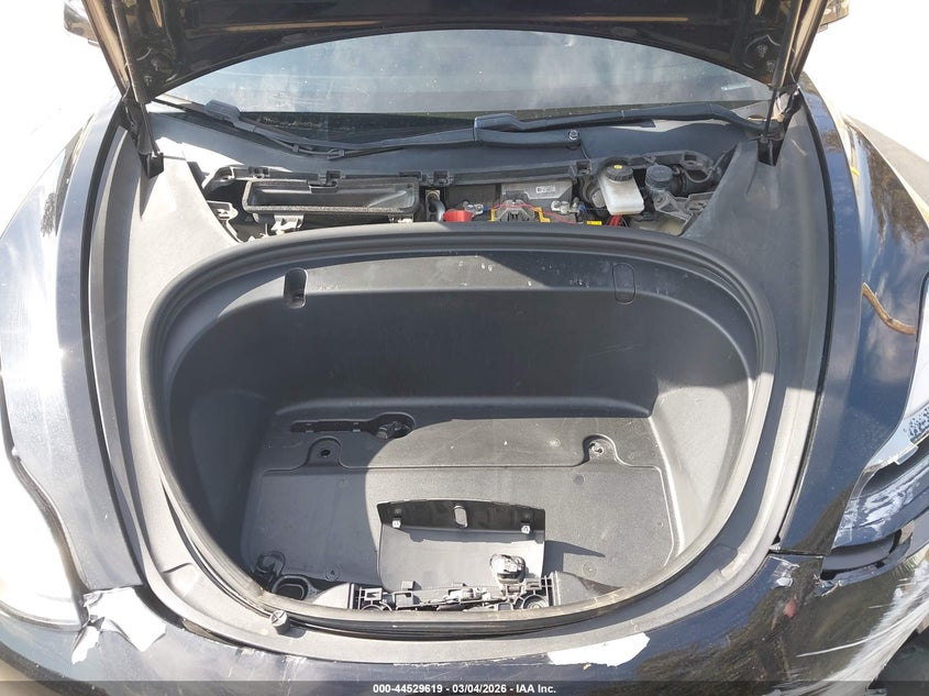 5YJ3E1EA1KF434776 2019 Tesla Model 3 Long Range/Mid Range/Standard Range/Standard Range Plus black