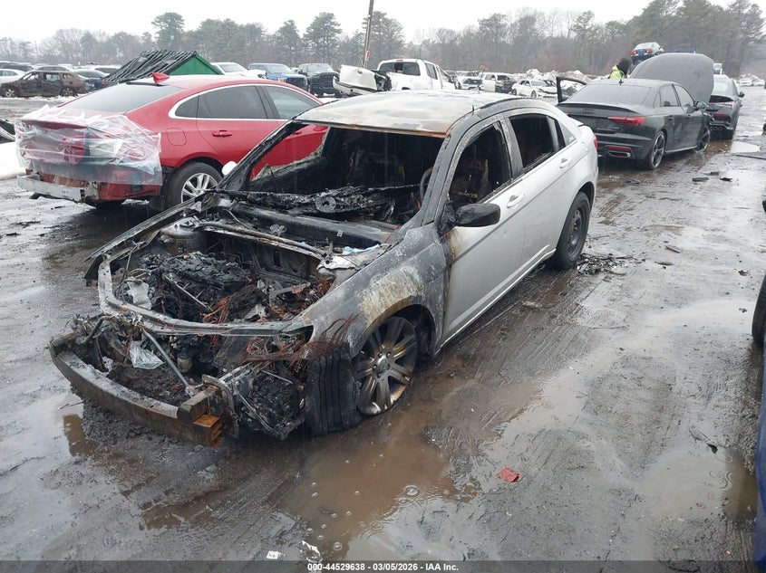2012 Chrysler 200 Touring