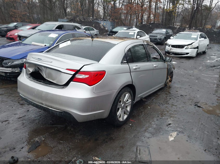 2012 Chrysler 200 Touring