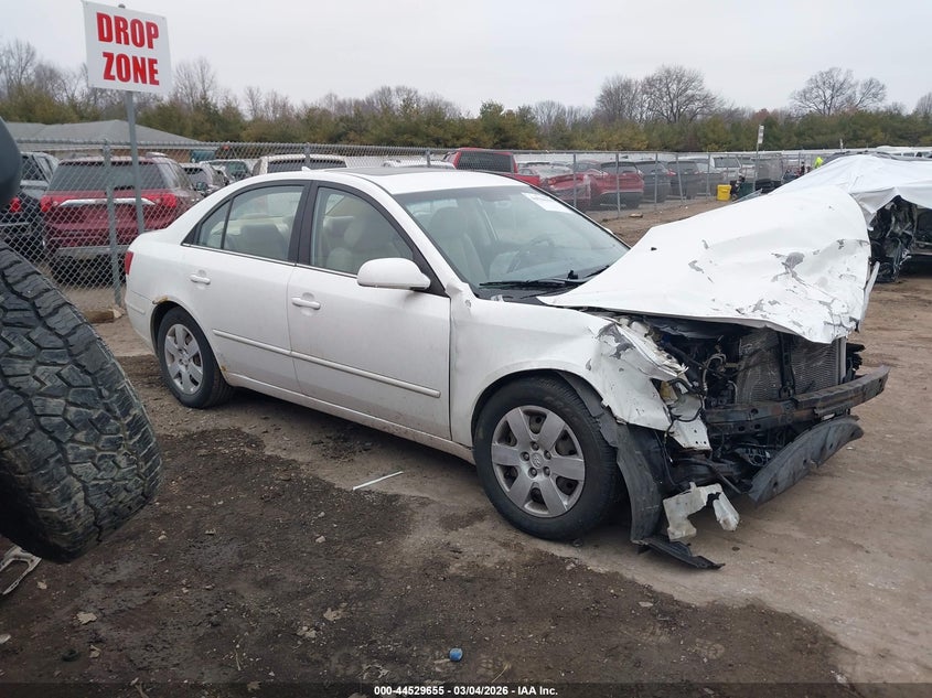 5NPET46C89H434432 HYUNDAI SONATA Photo 1