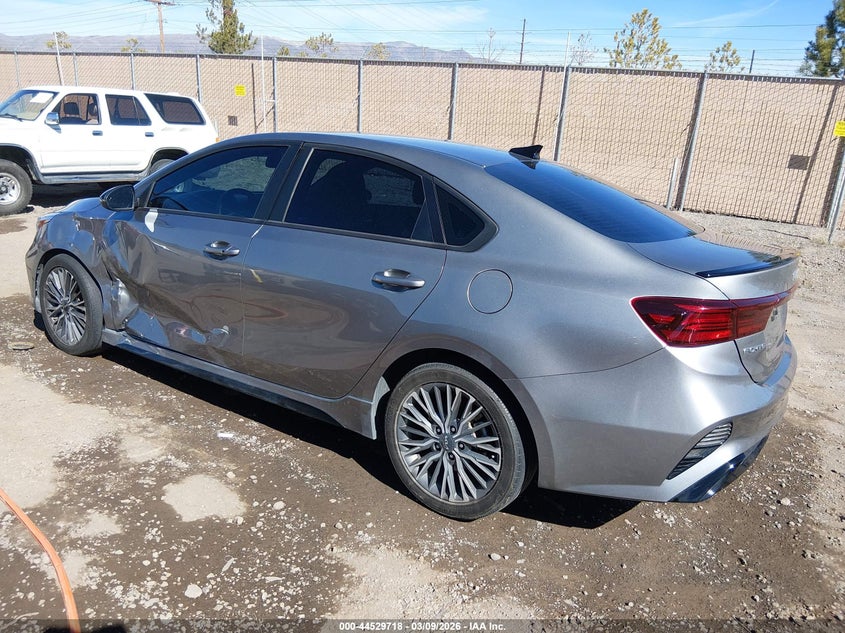 2022 Kia Forte Gt-Line