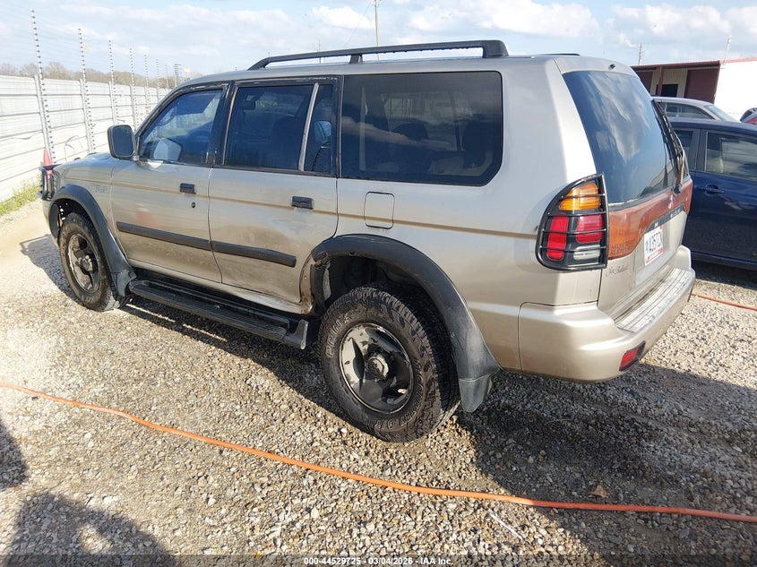 2001 Mitsubishi Montero Es/Ls