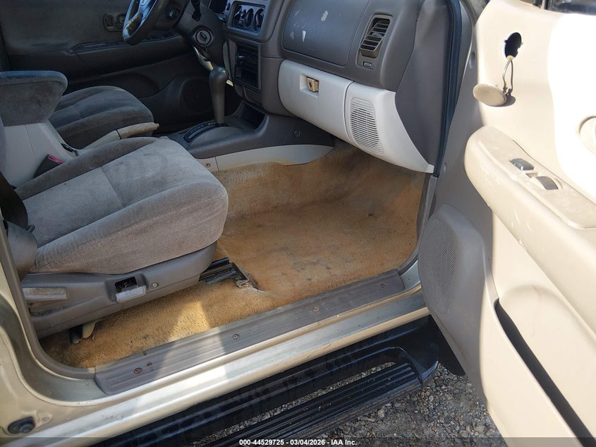 2001 Mitsubishi Montero Es/Ls