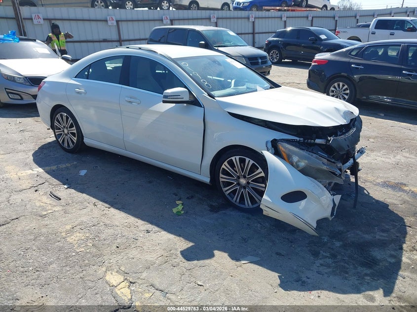 2017 Mercedes-Benz Cla 250