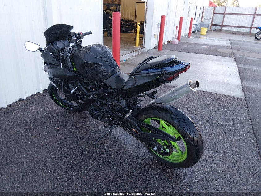 2023 Kawasaki Ex400