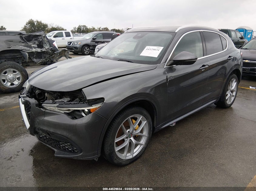 2021 Alfa Romeo Stelvio Ti Awd