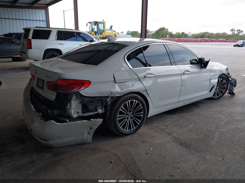 Vin: wbaje7c39hg888185, lot: 45026657, bmw 540i xdrive 20174