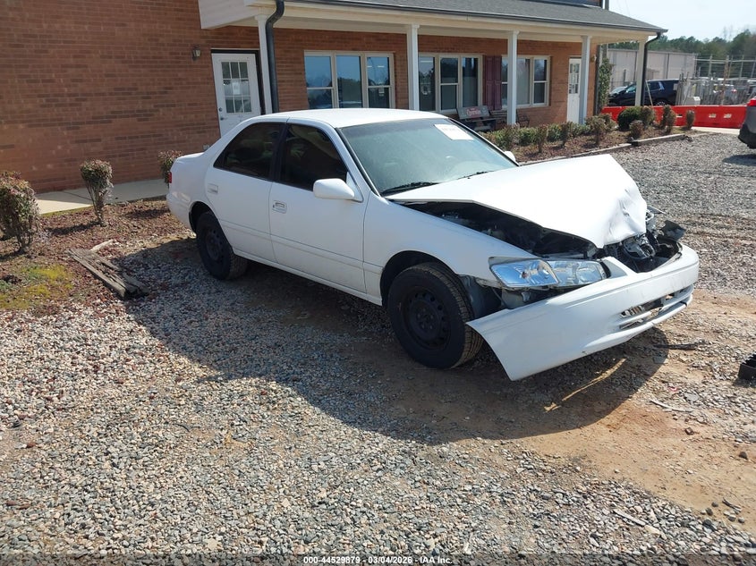 2000 Toyota Camry Le