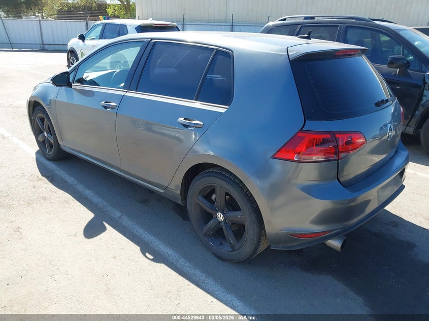2015 Volkswagen Golf Tdi Se 4-Door