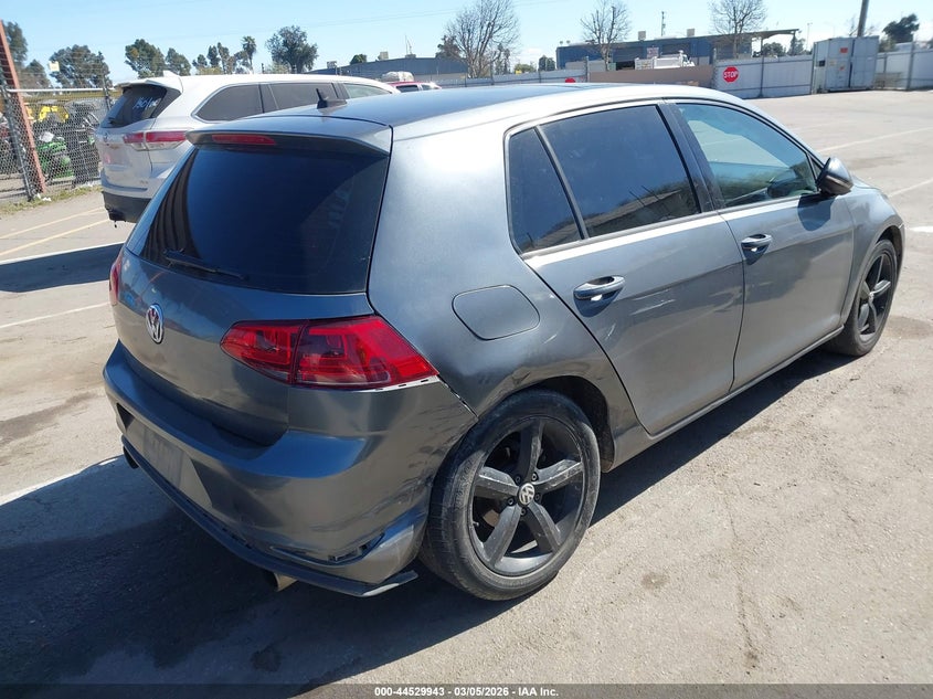 2015 Volkswagen Golf Tdi Se 4-Door