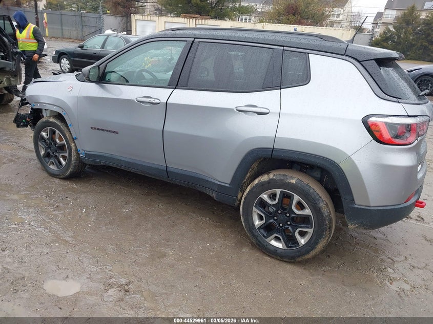 Vin: 3c4njddb9jt371832, lot: 45026752, jeep compass trailhawk 4x4 20183