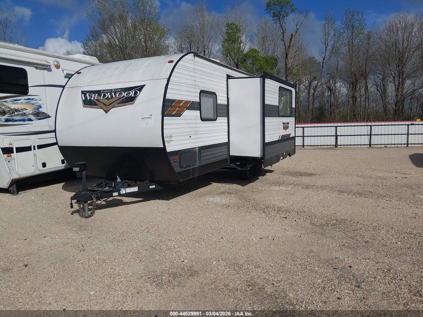 2021 WILDWOOD M-22RBS auction photo 2