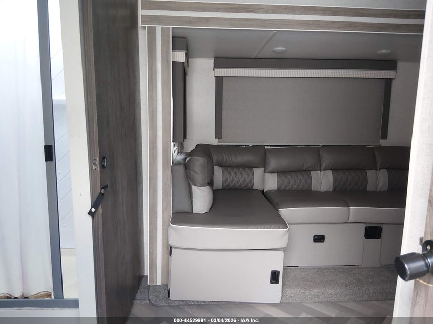 2021 WILDWOOD M-22RBS auction photo 5