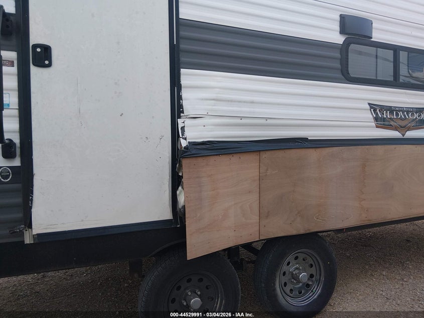 2021 WILDWOOD M-22RBS auction photo 6