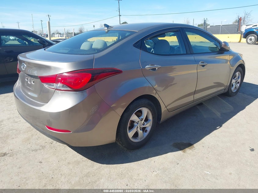 2014 Hyundai Elantra Se