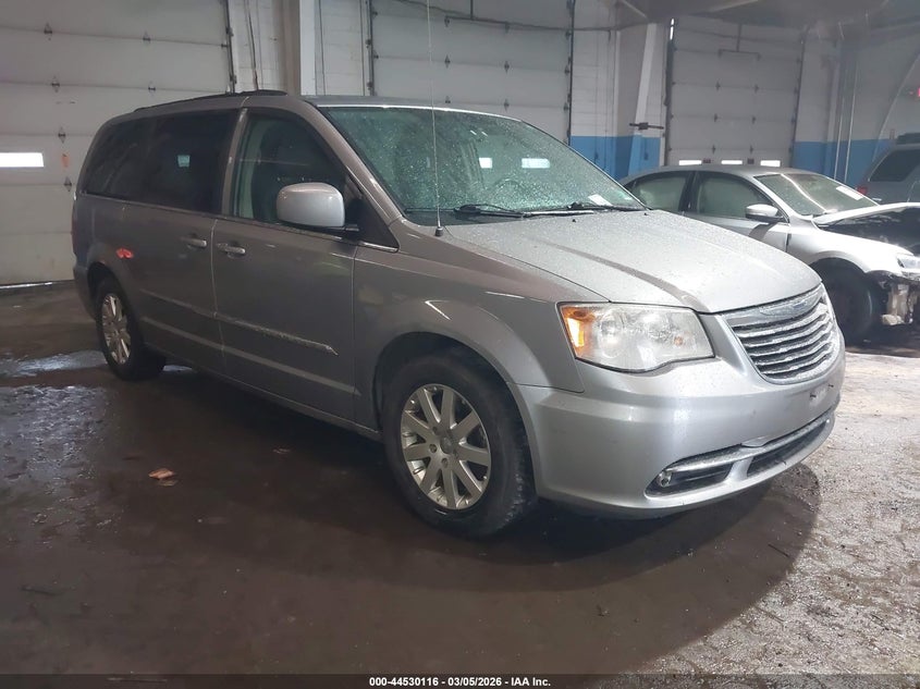 2014 Chrysler Town & Country Touring