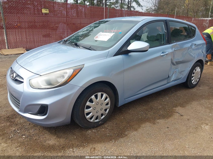 2013 Hyundai Accent Gs