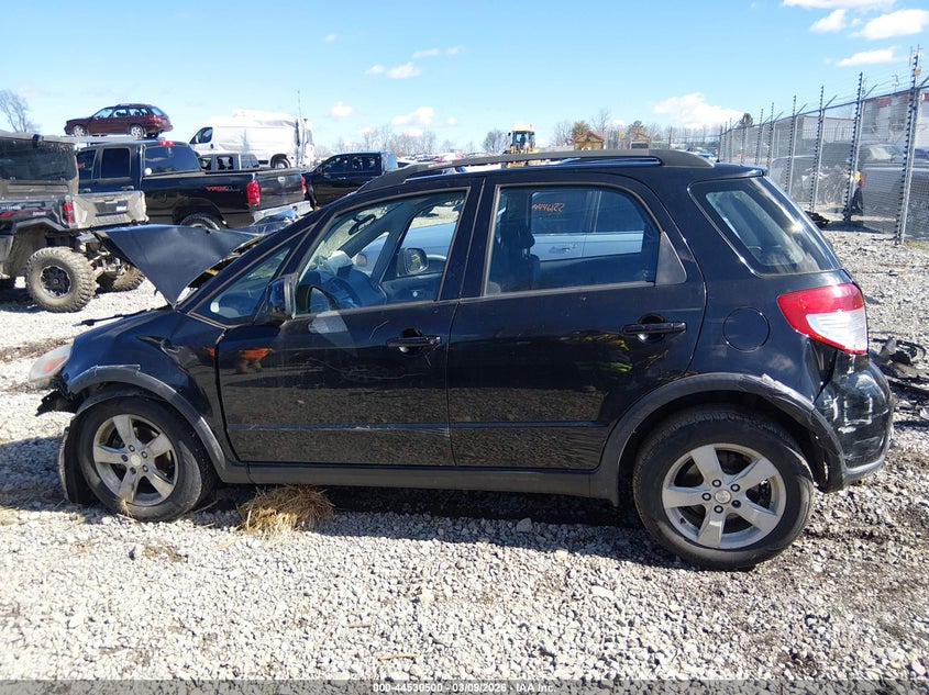 2012 Suzuki Sx4 Premium/Tech Valu Pkg (Nav) VIN: JS2YB5A35C6303284 Lot: 44530500