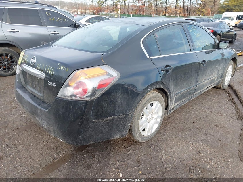 2010 NISSAN ALTIMA auction photo 4