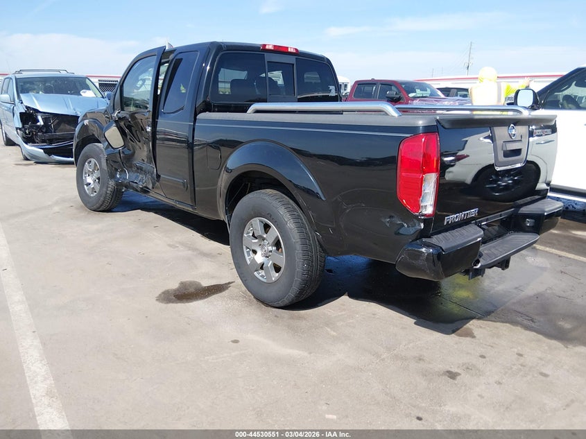 2013 Nissan Frontier Desert Runner