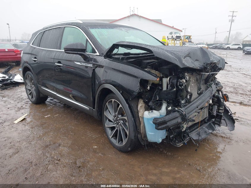 2019 Lincoln Nautilus Reserve
