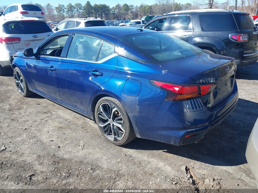 2023 Nissan Altima Sr Fwd