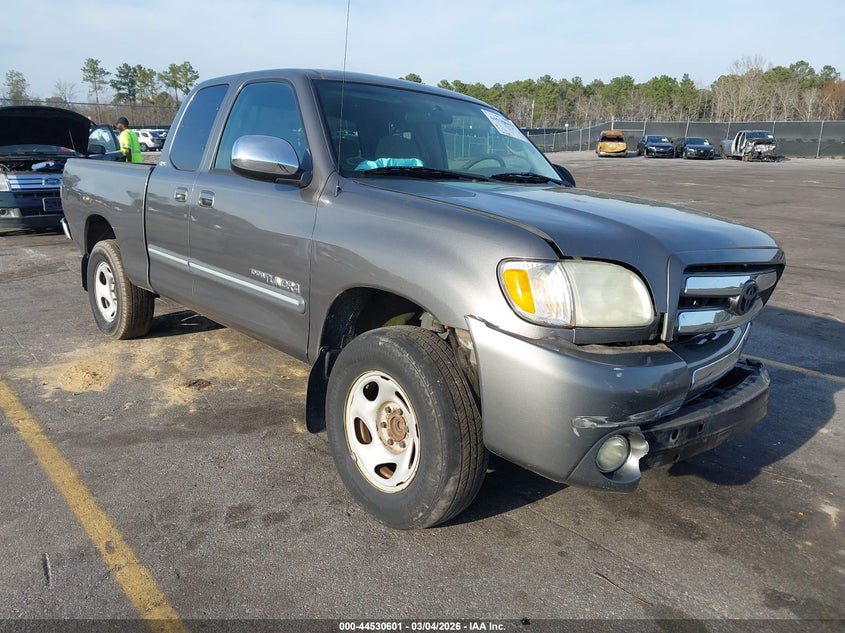 2004 Toyota Tundra Sr5