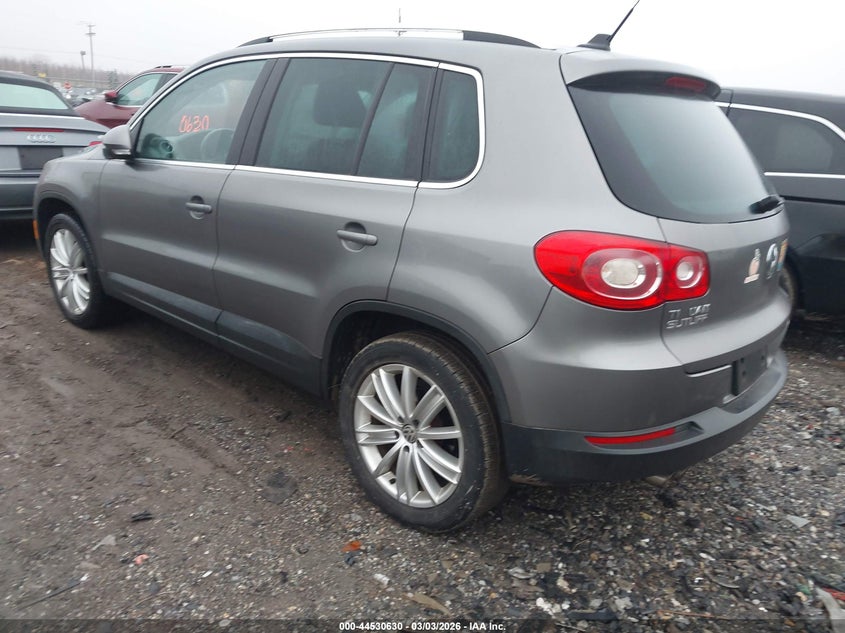 2011 Volkswagen Tiguan Se