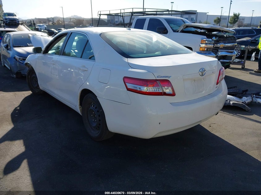 2011 Toyota Camry Le