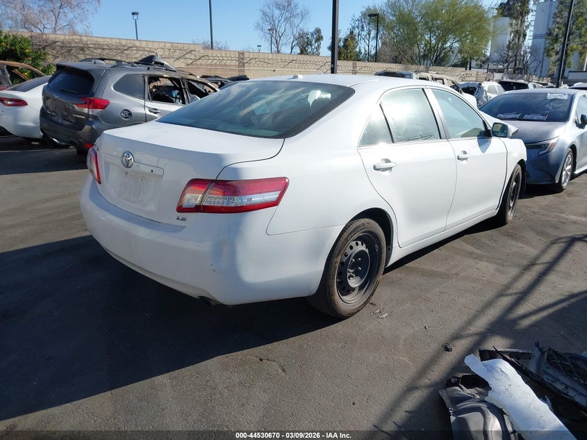 2011 Toyota Camry Le
