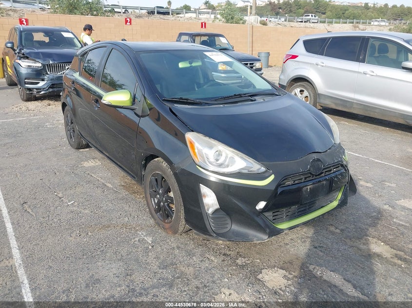 2016 Toyota Prius C Persona Series