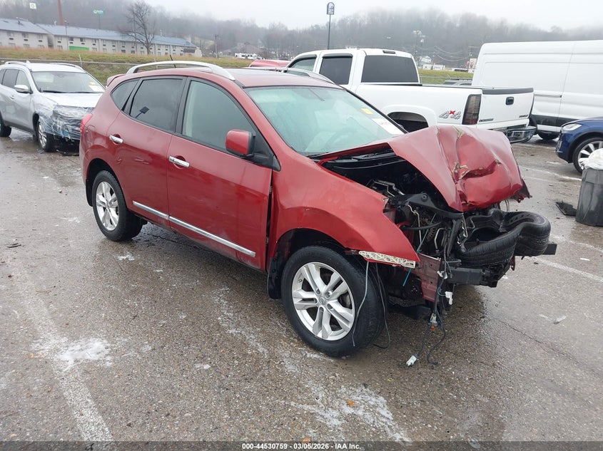 2013 NISSAN ROGUE SV